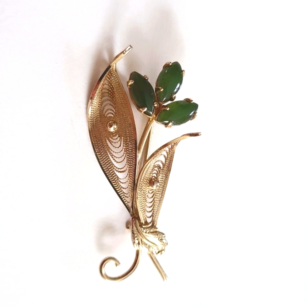 Gold & Emerald Floral Brooch Pin - Picture 3 of 5